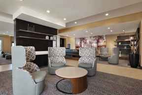 Courtyard by Marriott Charlotte Airport North