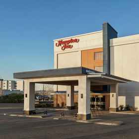 Primary image 1 Hampton Inn Portland Airport OR, Bye and Bye Hotels