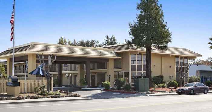 Others Days Inn by Wyndham Gilroy