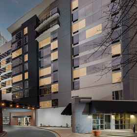 Primary image 1 コートヤード・バイ・マリオット・アトランタ・バックヘッド, 紙と科学技術研究所 ホテル