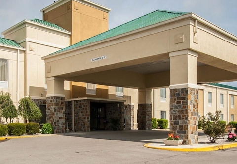 Khác Quality Inn Hayti North