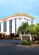 Imej utama Hampton Inn Columbia I-26/Harbison Blvd.