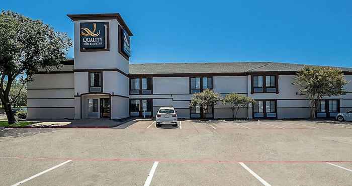 Khác Quality Inn & Suites DFW Airport South