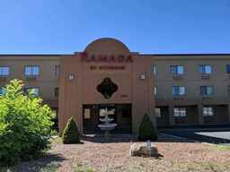 Ramada by Wyndham Santa Fe, Rp 3.014.675