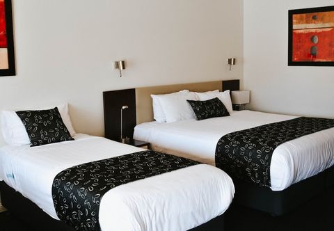 Others The Charles Boutique Hotel & Dining