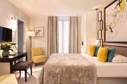 Hotel Balmoral, Rp 3.413.664