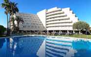 Others 5 Melia Sitges