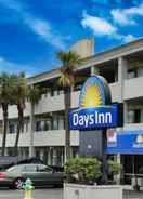 Front of property Days Inn by Wyndham Myrtle Beach-Grand Strand