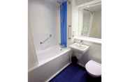 Others 5 Travelodge Exeter M5