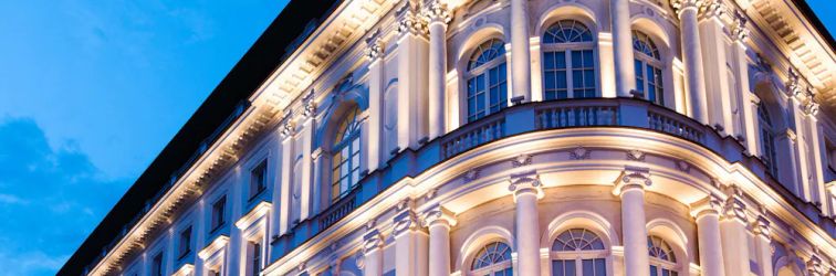 อื่นๆ Raffles Europejski Warsaw