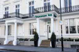 Park Avenue Bayswater Inn Hyde Park, Rp 3.799.402