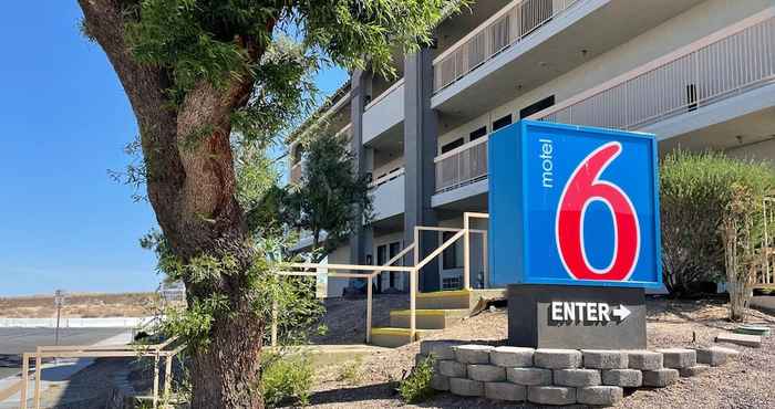 อื่นๆ Motel 6 Barstow, CA – I15 and Lenwood Road