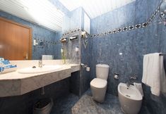 その他 2 Exe Sevilla Macarena