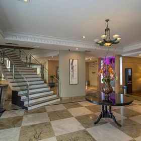 Primary image1國家酒店維多利亞別墅庫里奇巴飯店,巴卡切里机场 (BFH)飯店