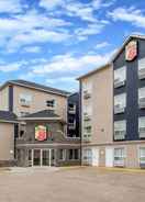 Imej utama Super 8 by Wyndham Grande Prairie