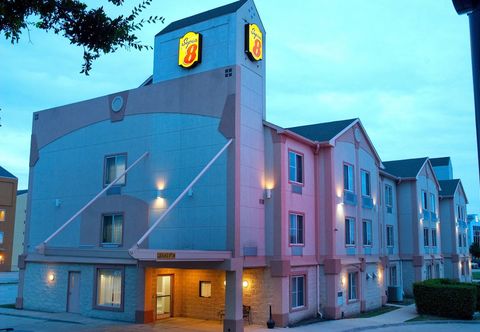 其他 Super 8 by Wyndham Irving/DFW Apt/North