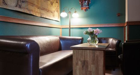 Lain-lain 2 Hotel Batory