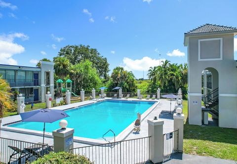 Others Stayable Lakeland