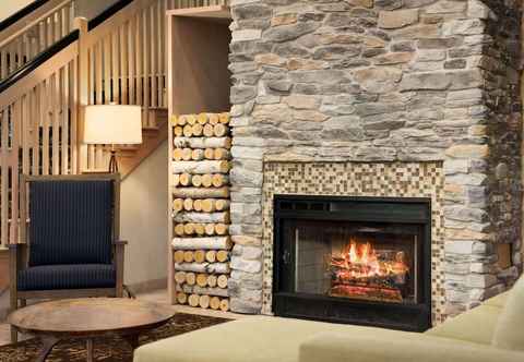 Khác Country Inn & Suites by Radisson, Williamsburg Historic Area, VA