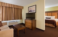 Others 7 Best Western Plus Holland Inn & Suites
