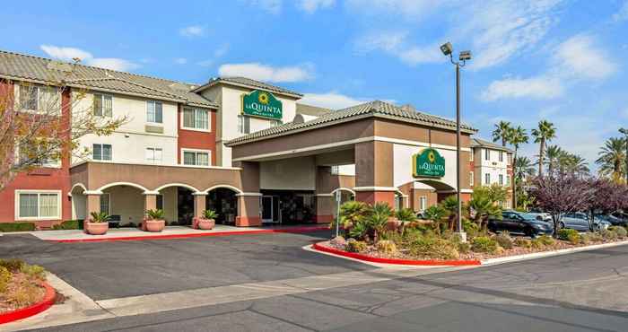 Others La Quinta Inn & Suites by Wyndham Las Vegas Red Rock