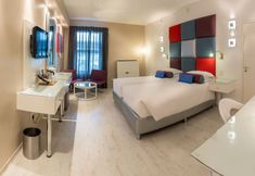 Others 7 Peermont Metcourt Suites