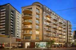 Melbourne South Yarra Central Apartment Hotel, 3.699.227 VND