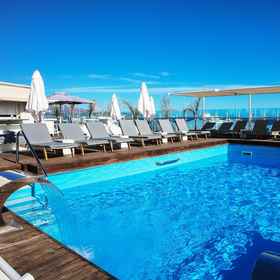 Primary image 1 Capsis Astoria Heraklion Hotel, โรงแรม & ที่พัก Manos Hatzidakis Theatre