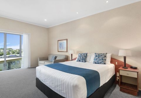 其他 Aristotles North Shore