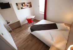 Others 2 Geneva Residence