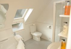 Others 6 The Inn at Lathones