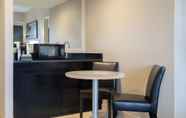 Lainnya 5 Courtyard by Marriott New York JFK Airport