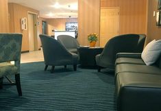 Others 2 Ivy Court Inn & Suites