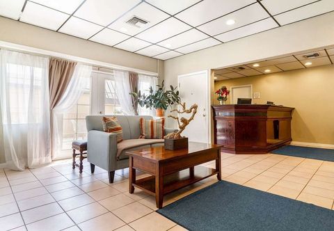 Others Auburn House Hotel