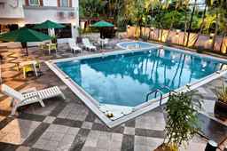 Country Heritage Resort Hotel, THB 562.31
