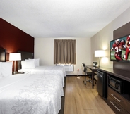 อื่นๆ 3 Red Roof Inn PLUS+ & Suites Opelika