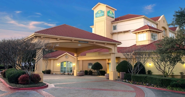 Others La Quinta Inn & Suites by Wyndham Dallas Arlington South