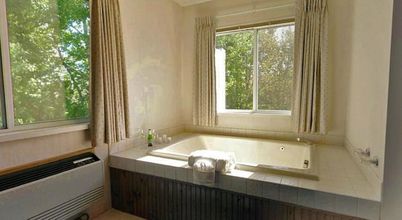 その他 4 Thunderbird Inn