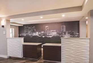 기타 4 La Quinta Inn & Suites by Wyndham Fort Worth North