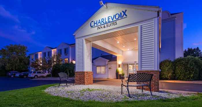 อื่นๆ Charlevoix Inn & Suites SureStay Collection by Best Western