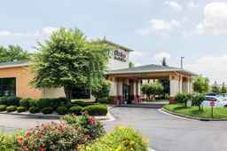 Clarion Inn & Suites Northwest, Rp 2.503.831