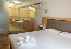 Others 6 Indian Ocean Hotel