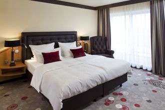 기타 4 Der Heidehof