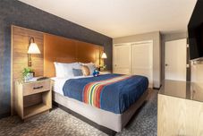 Others Riverhouse Lodge