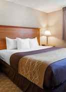 Imej utama Comfort Inn Kirkland