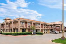 Lain-lain Super 8 by Wyndham Grand Prairie Southwest