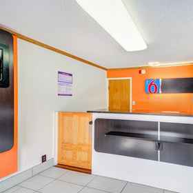 Primary image 1 堪萨斯威奇托 6 号汽车旅馆, 威奇托州立大学 酒店