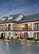 Imej utama Travelodge Inn & Suites by Wyndham Norman