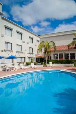 Fiesta Inn Monclova, ₱ 7,652.20