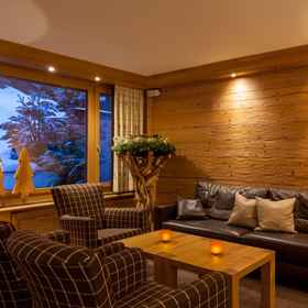 Lobby sitting area 1 ホテル ホリデイ, モンテローザ小屋 ホテル